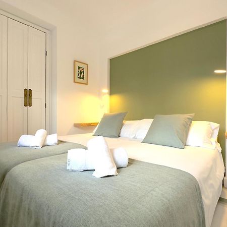 Villa Clavero Two Premium Apt Málaga Exteriör bild
