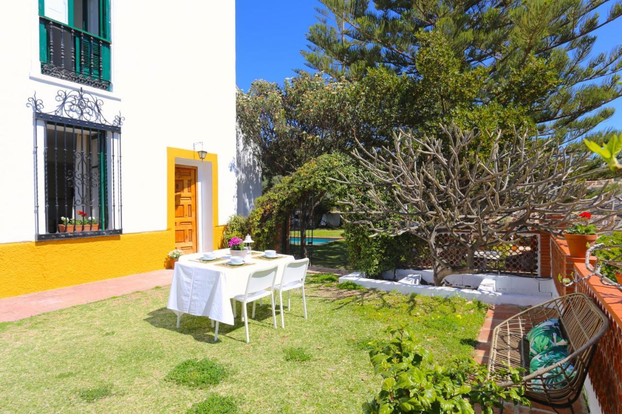 Villa Clavero Two Premium Apt Málaga Exteriör bild